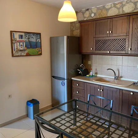 Epta Ouranoi Villa Psakoudia